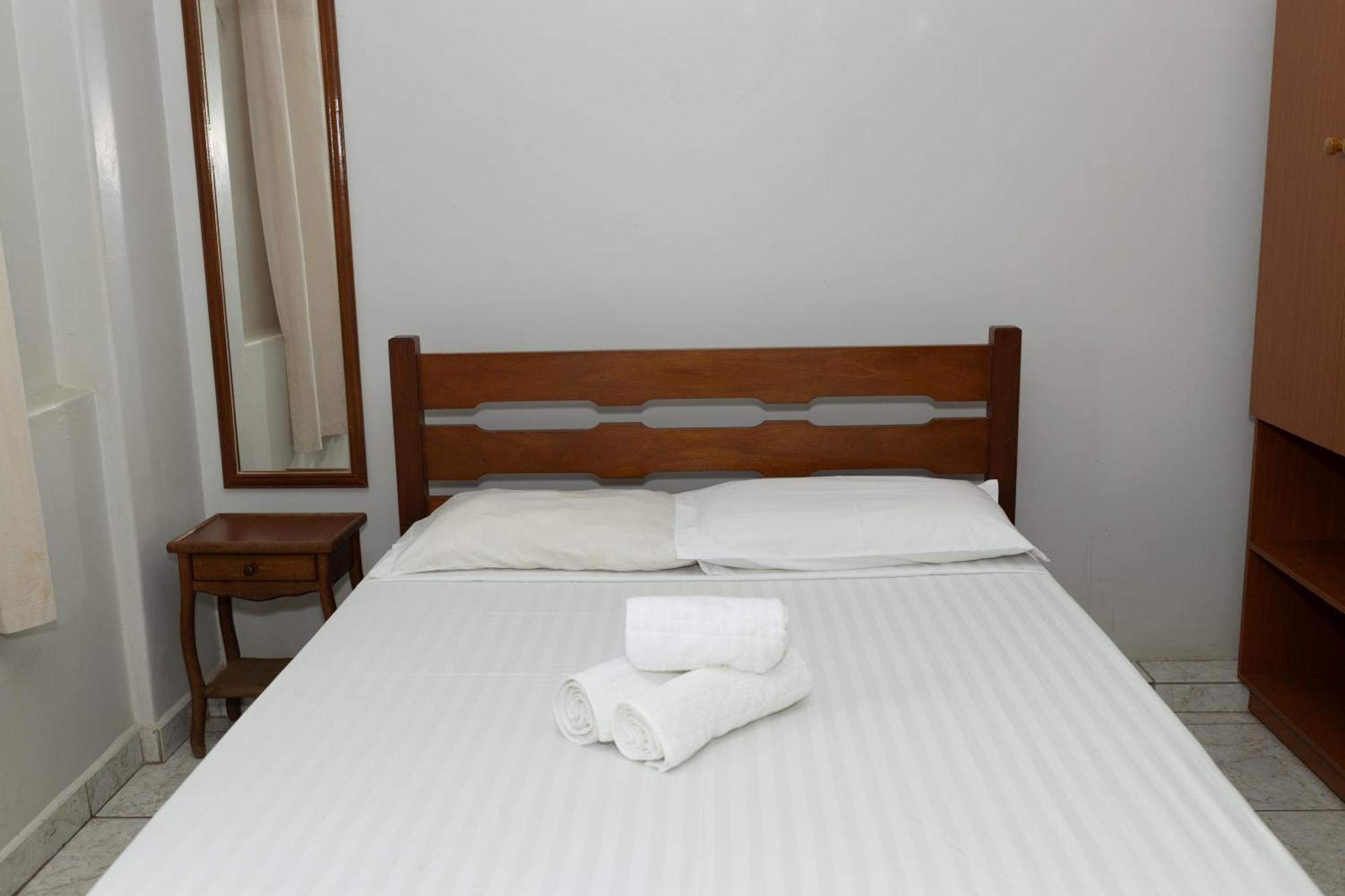 Carlton Express Imbiara Hotel Araxa Exterior photo