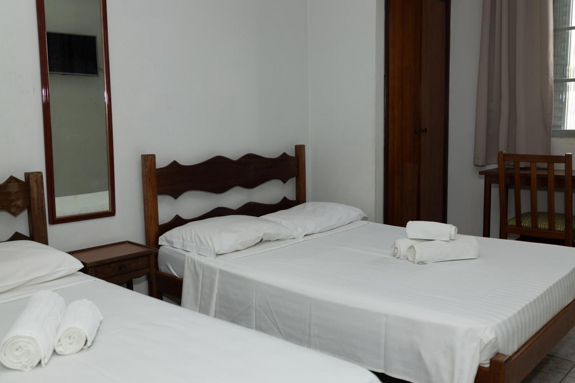 Carlton Express Imbiara Hotel Araxa Exterior photo