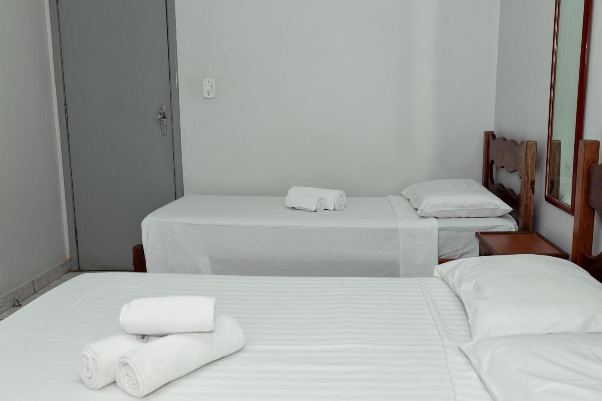 Carlton Express Imbiara Hotel Araxa Exterior photo